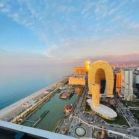 Luxury Batumi Hotel Exterior photo