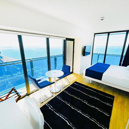 Luxury Batumi Hotel Exterior photo